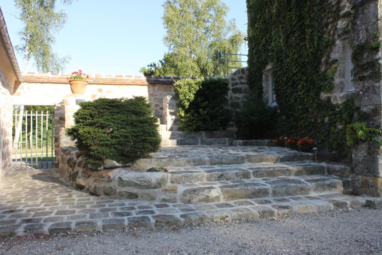 Bed and Breakfast Domaine De Frevent Echouboulains Exterior foto
