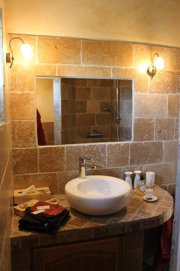 Bed and Breakfast Domaine De Frevent Echouboulains Exterior foto